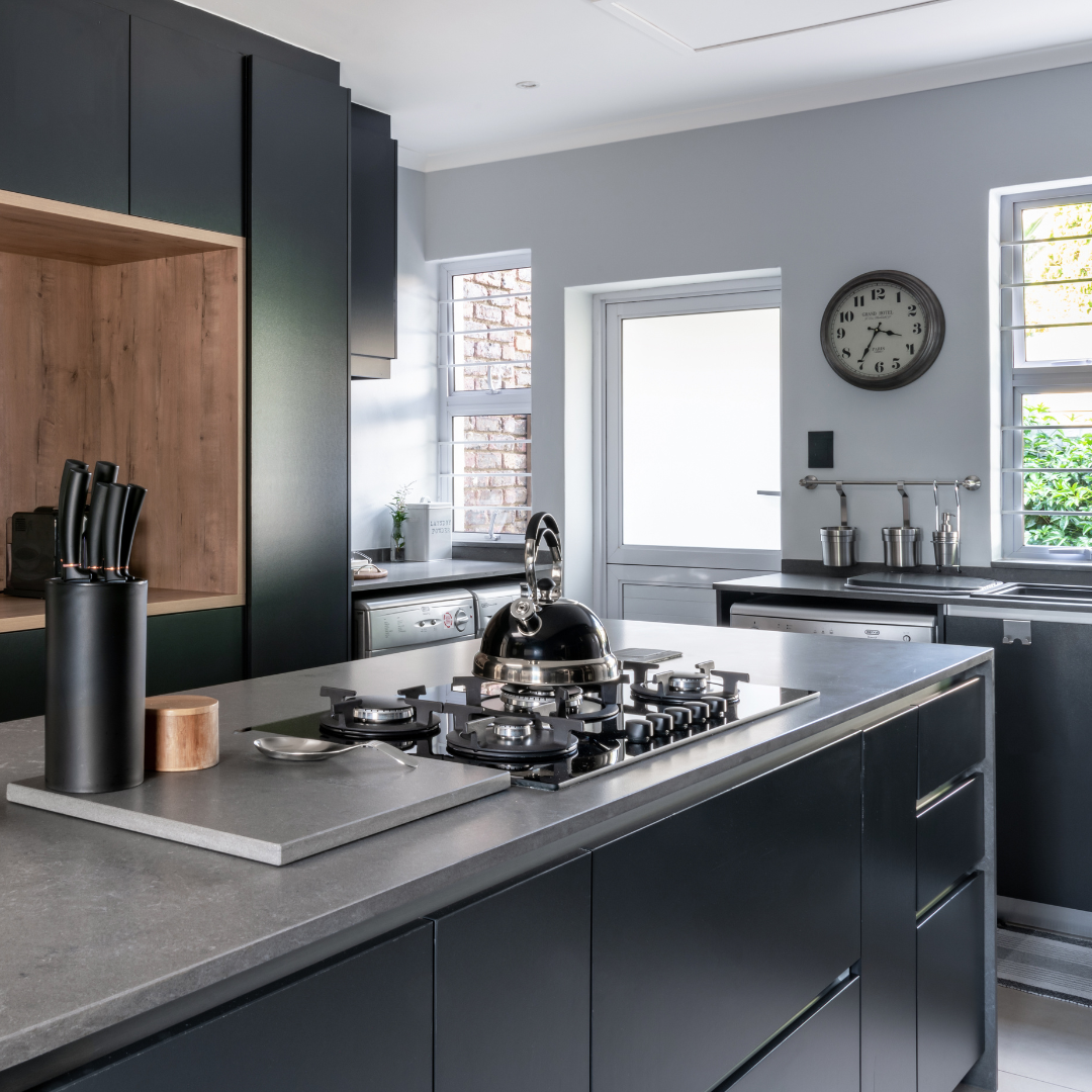 Induction vs Gas: Choosing the Right Hob for Your New Kitchen ...